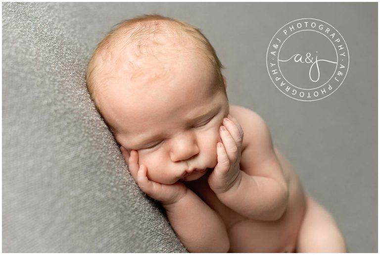 baby-boy-studio-photo