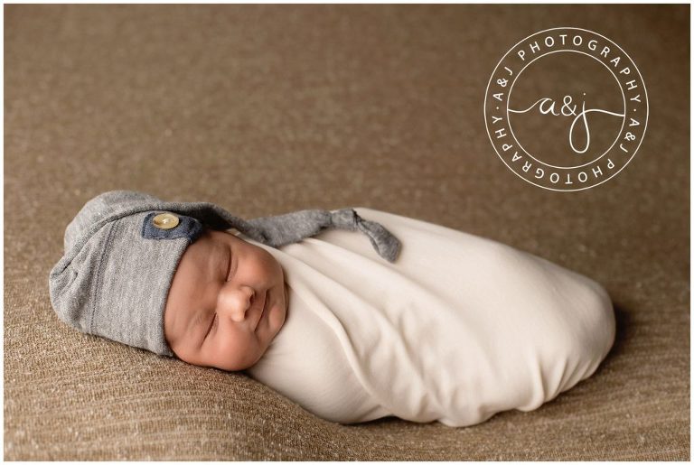 swaddled-baby-boy-picture