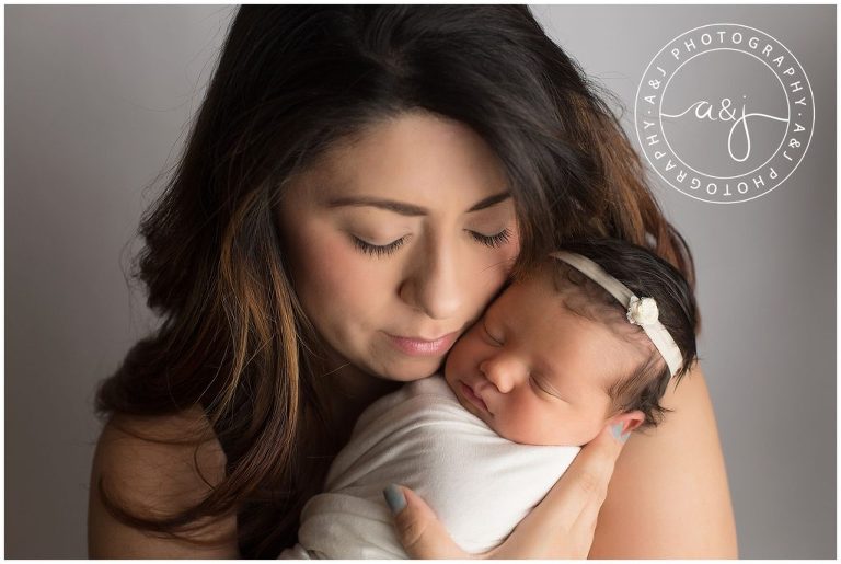 mother-baby-photo