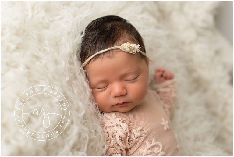 newborn-girl-photo