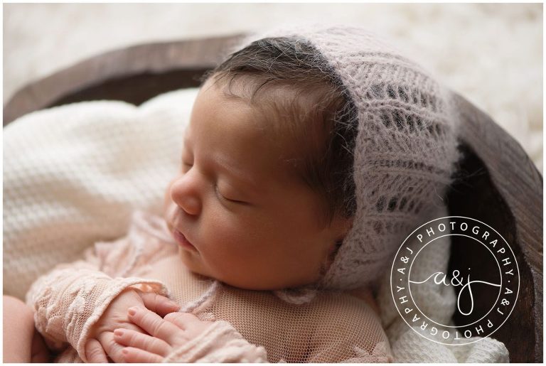 newborn-baby-profile-picture